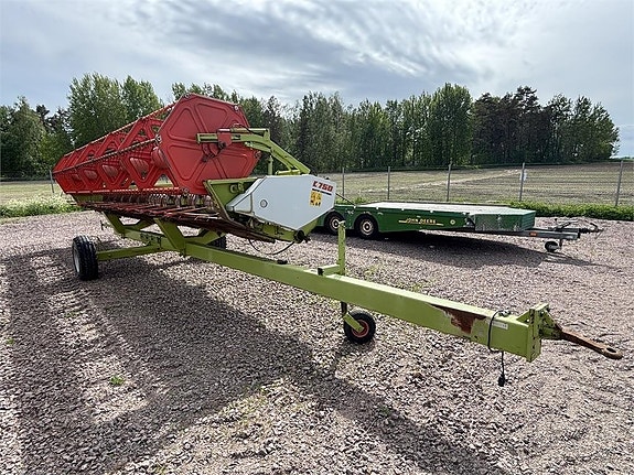 CLAAS Lexion 460 8 of 11