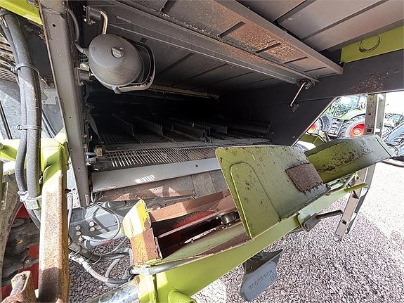 CLAAS Lexion 460 10 of 11