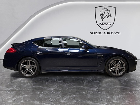 Porsche Panamera 6 of 23