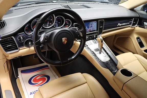 Porsche Panamera 10 of 23