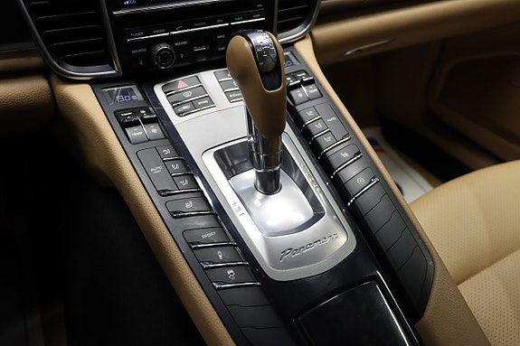 Porsche Panamera 17 of 23