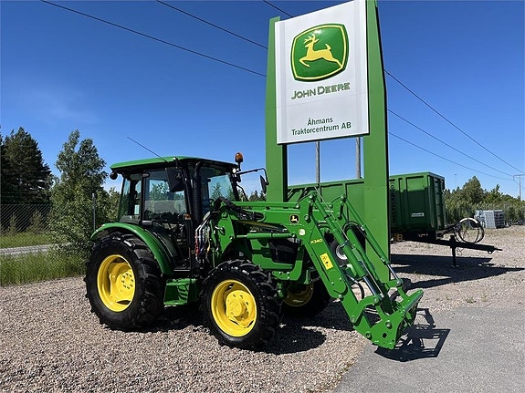 John Deere 5075E