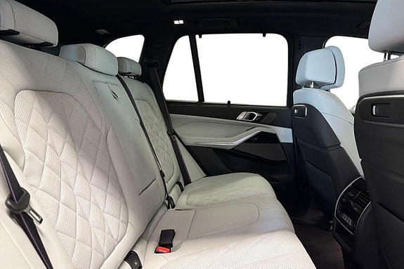 BMW X5 7 of 18