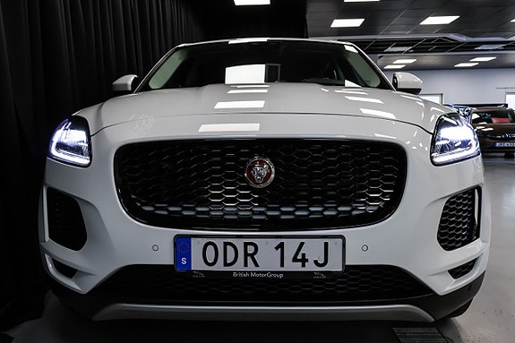 Jaguar E-PACE 13 of 30