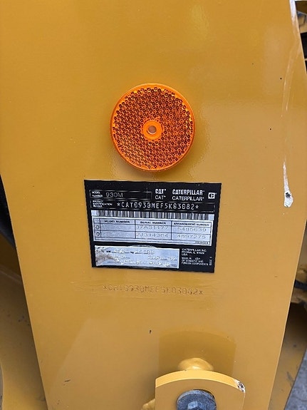 CAT 930M 2 of 10
