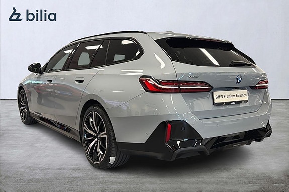BMW 530e 2 of 18