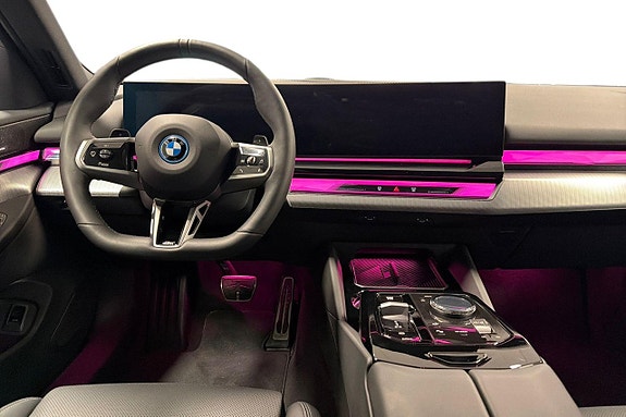 BMW 530e 8 of 18