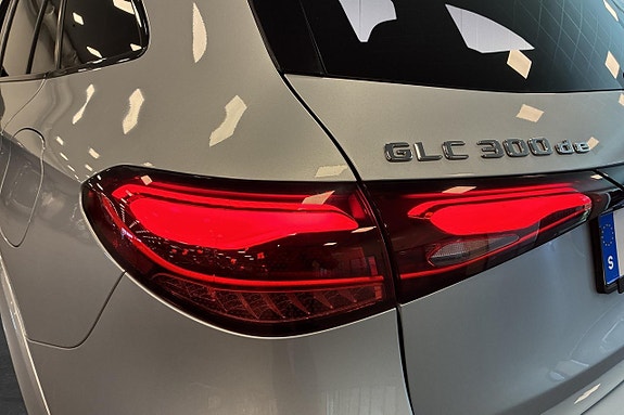 Mercedes-Benz GLC300 de 29 of 29