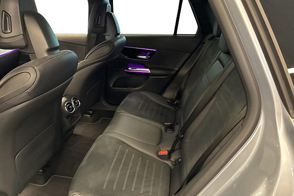 Mercedes-Benz GLC300 de 10 of 29