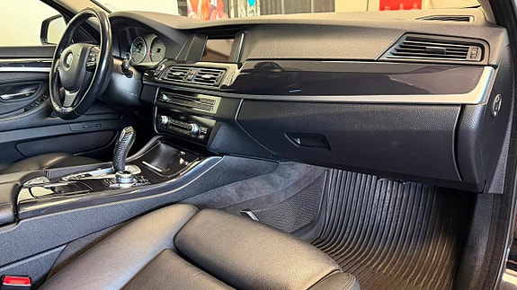 BMW 530d 15 of 26