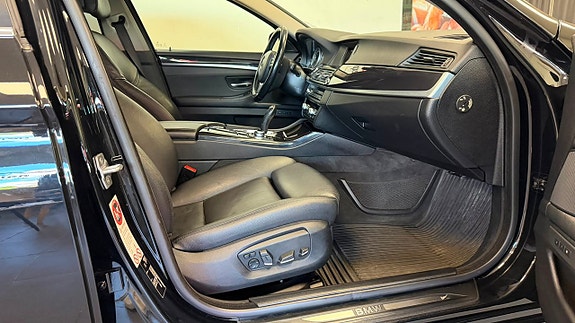 BMW 530d 14 of 26