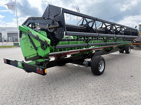 Deutz-Fahr C 9306 TS 12 of 18