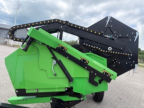 Deutz-Fahr C 9306 TS 11 of 18