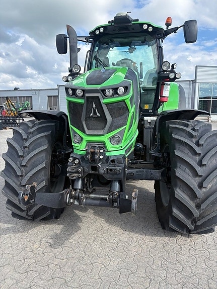 Deutz-Fahr 6215 TTV 2 of 9