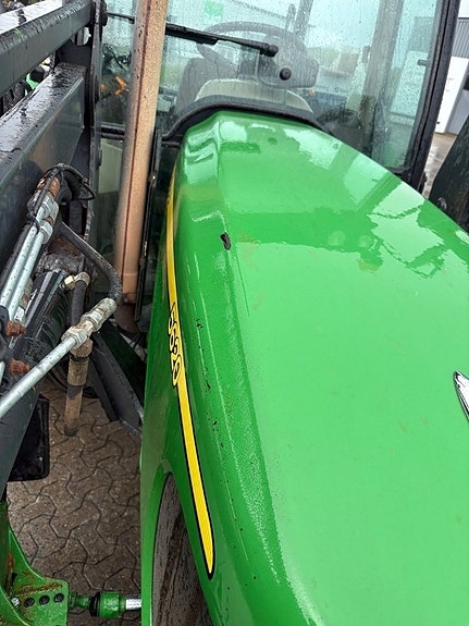 John Deere 5620 6 of 13