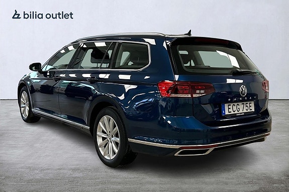 Volkswagen Passat 4 of 5