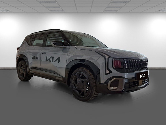 Kia Seltos 3 of 5