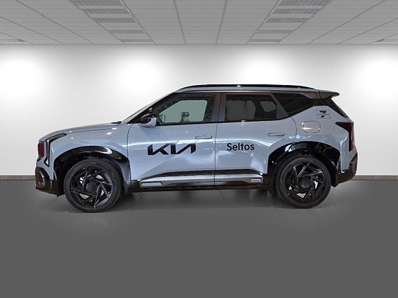 Kia Seltos 4 of 5