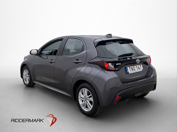 Toyota Yaris 4 of 5