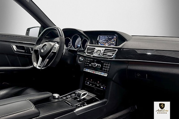 Mercedes-Benz E63 23 of 25