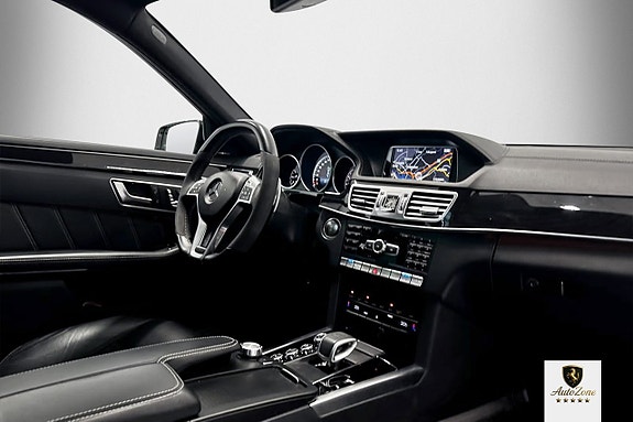 Mercedes-Benz E63 17 of 25
