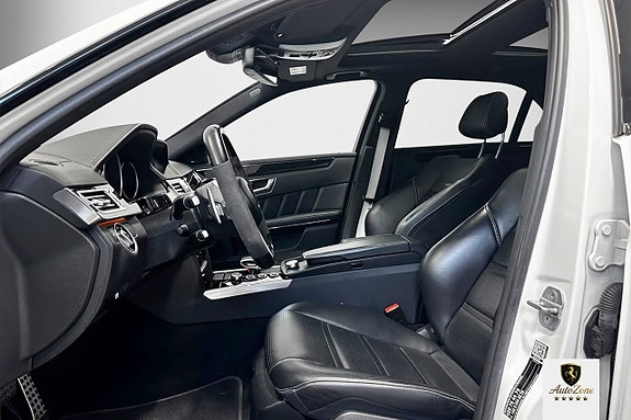 Mercedes-Benz E63 15 of 25