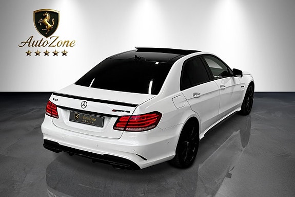 Mercedes-Benz E63 10 of 25