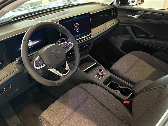 Volkswagen Tiguan 9 of 11