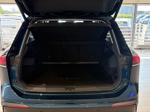 Volkswagen Tiguan 7 of 11