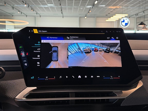 BMW iX3 15 of 23