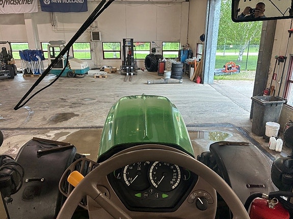 John Deere 7530 Premium 5 of 10