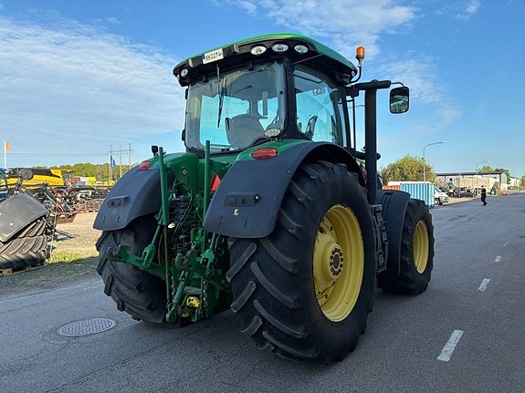 John Deere 7250 R 5 of 12