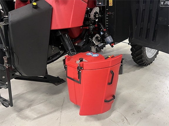 Kverneland IX Track T4 5300L 6 of 16