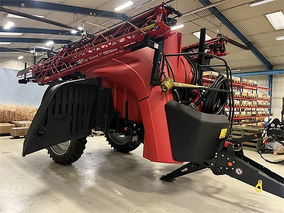 Kverneland IX Track T4 5300L 11 of 16