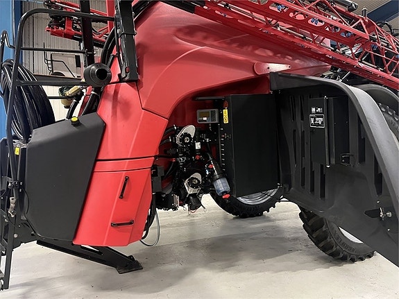 Kverneland IX Track T4 5300L 2 of 5