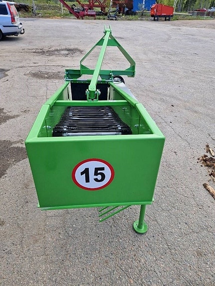 Bomet Upus Z656 5 of 6