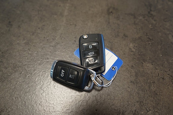 Volkswagen Golf Alltrack 18 of 20