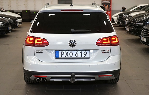 Volkswagen Golf Alltrack 5 of 20