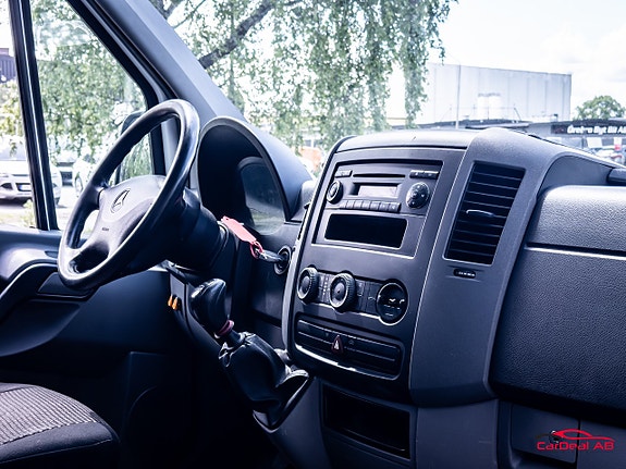 Mercedes-Benz Sprinter 313 13 of 23