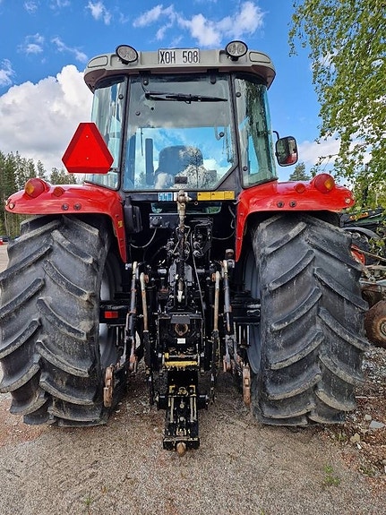 Massey Ferguson 5465 6 of 7