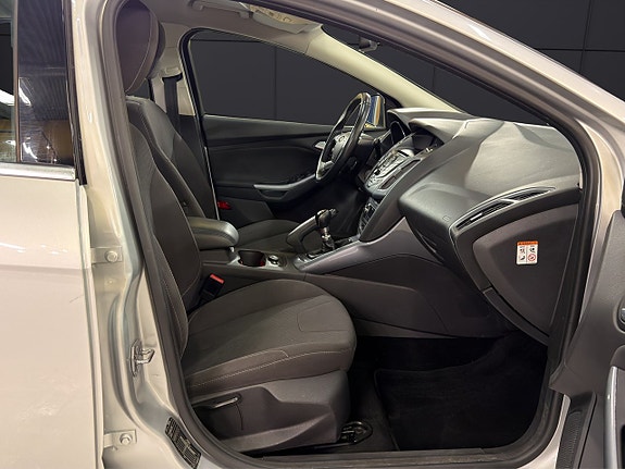 Ford Focus 21 of 30