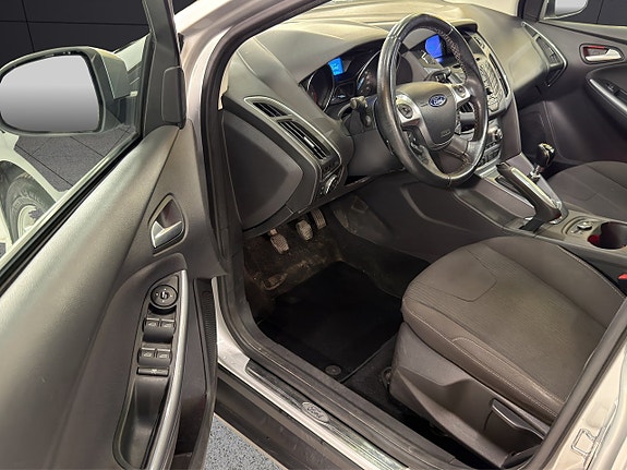 Ford Focus 18 of 30