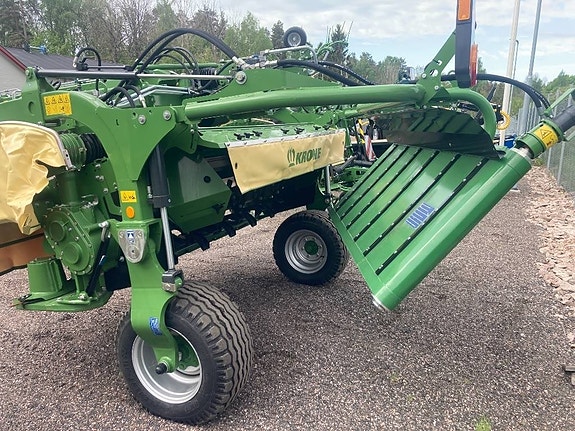 Krone EC 320 CV 2 of 3
