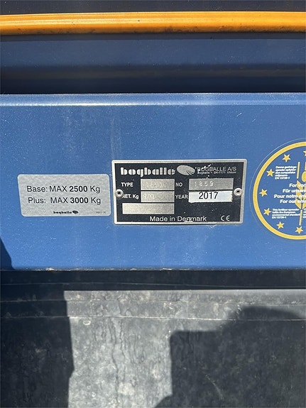 Bogballe M2WD 3000L 3 of 4