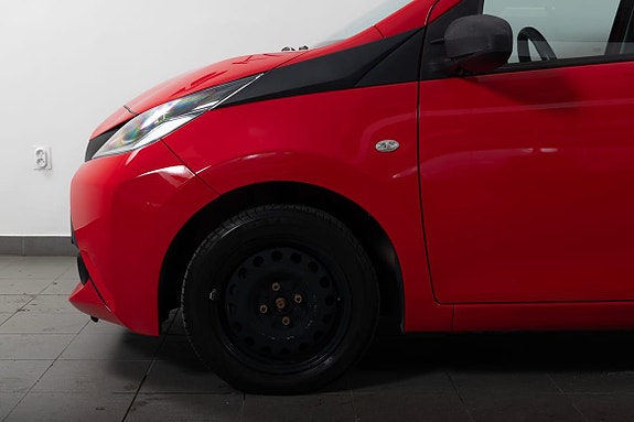 Toyota Aygo 4 of 5