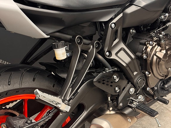 Yamaha MT-07 14 of 18