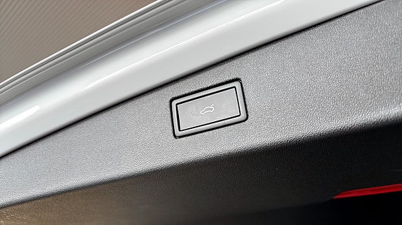 Volkswagen Tiguan 14 of 20