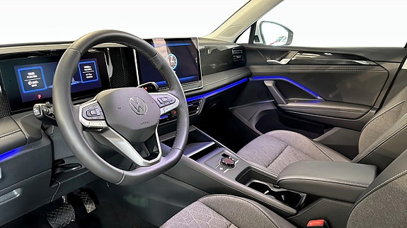 Volkswagen Tiguan 7 of 20