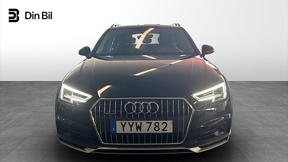Audi A4 allroad 4 of 5