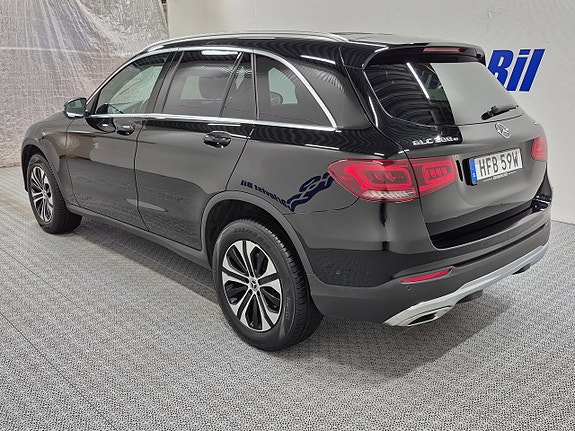 Mercedes-Benz GLC300 e 5 of 10